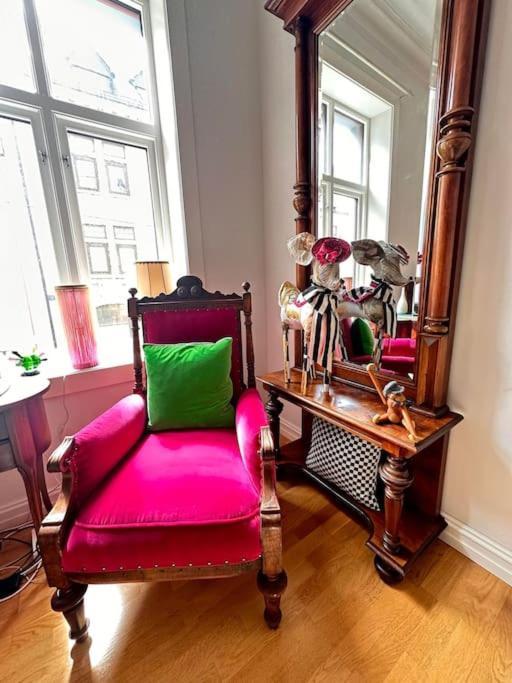 Unik Jugend Leilighet I Sentrum Apartment Alesund Exterior photo